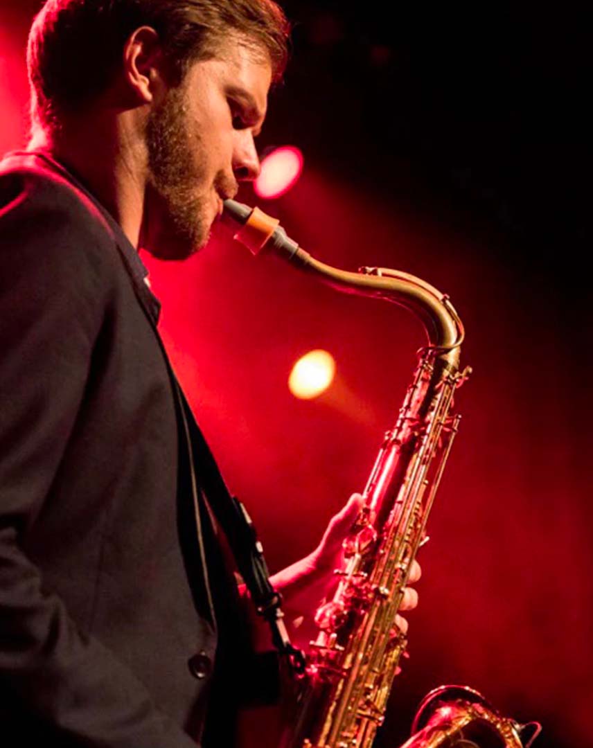 Gareth Lumbers - Syos