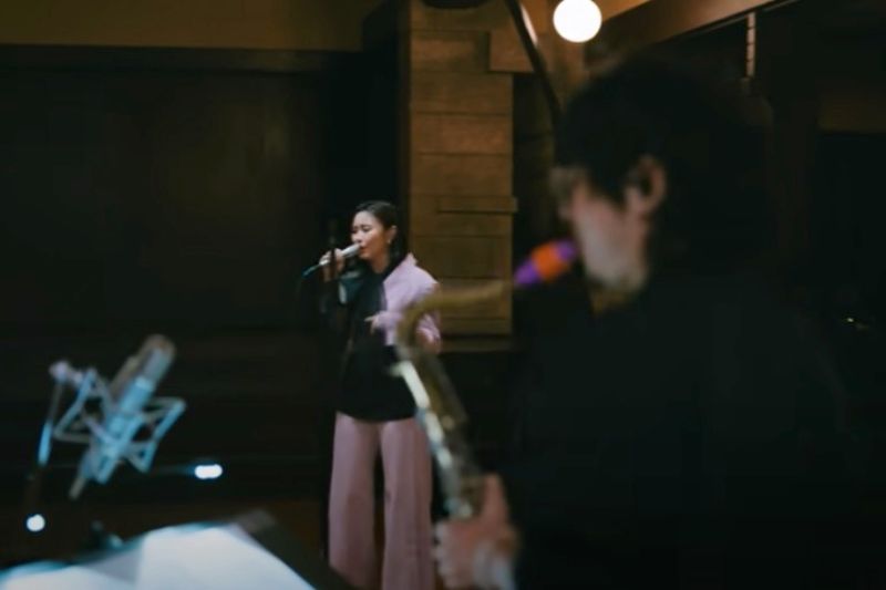 Pop Meets Jazz: The Magic of "With ensemble"