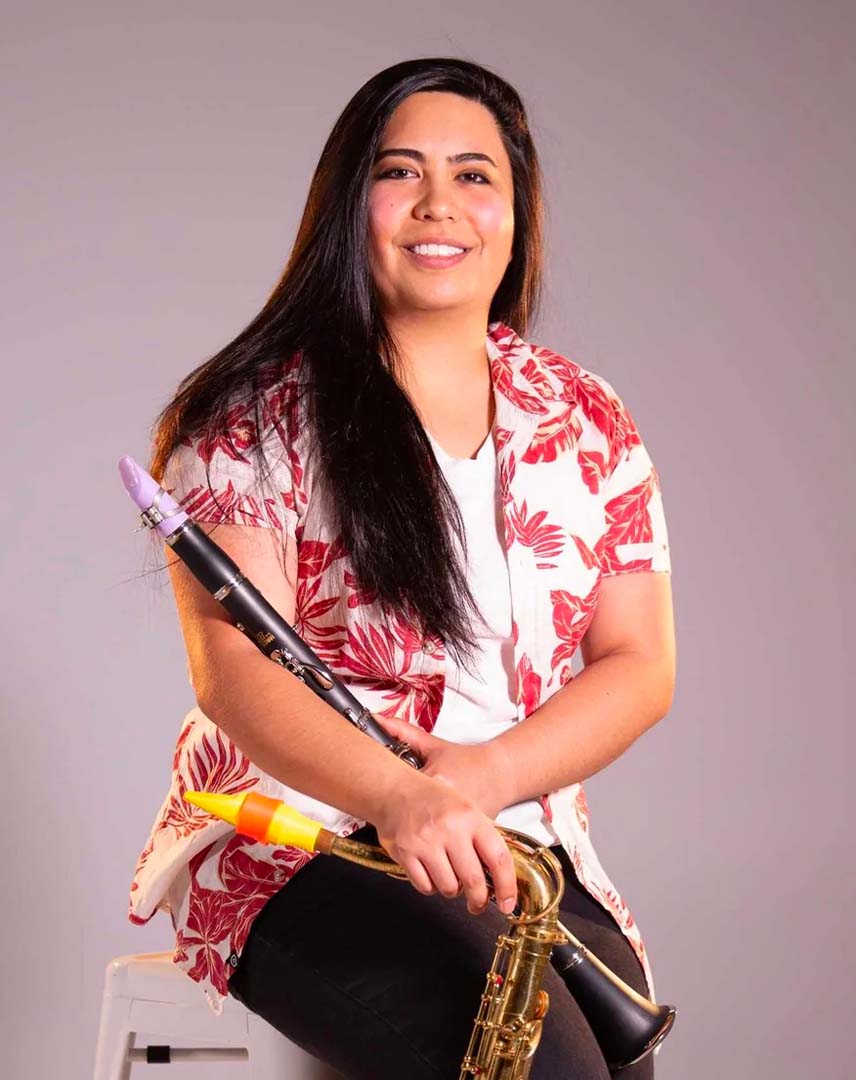 Mariela Versola - Syos