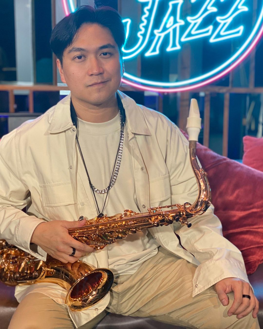 Pae Sax - Syos
