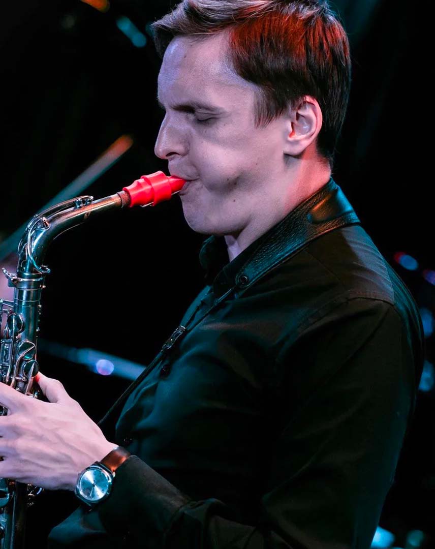 Pasha Skornyakov - Syos