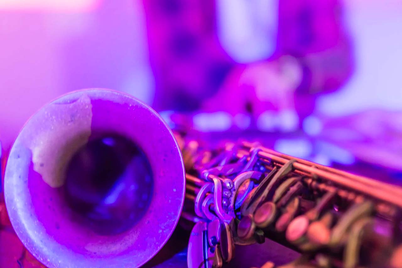 Sax in pop music | Sax in Music Genres - Syos